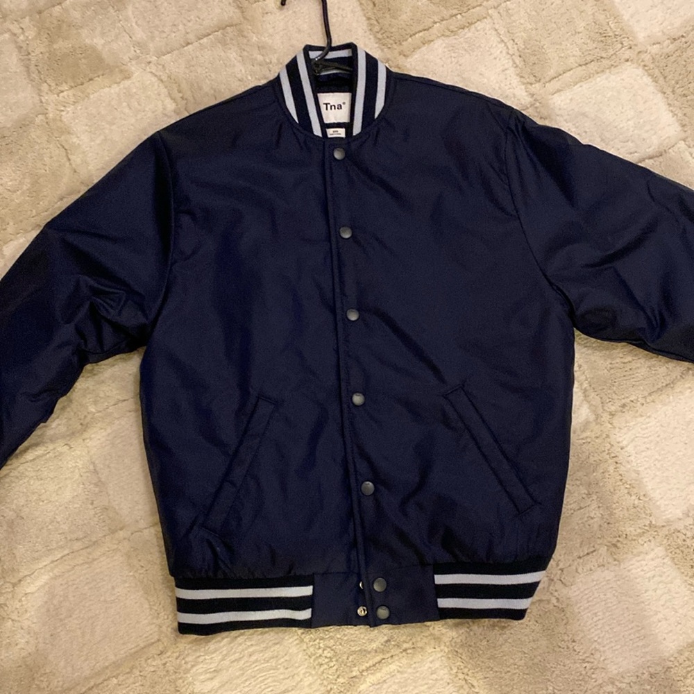 Aritzia TNA coach jacket